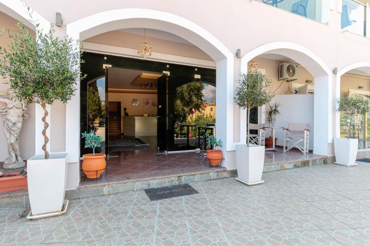 Porto Marina Aparthotel Gouvia Exterior photo